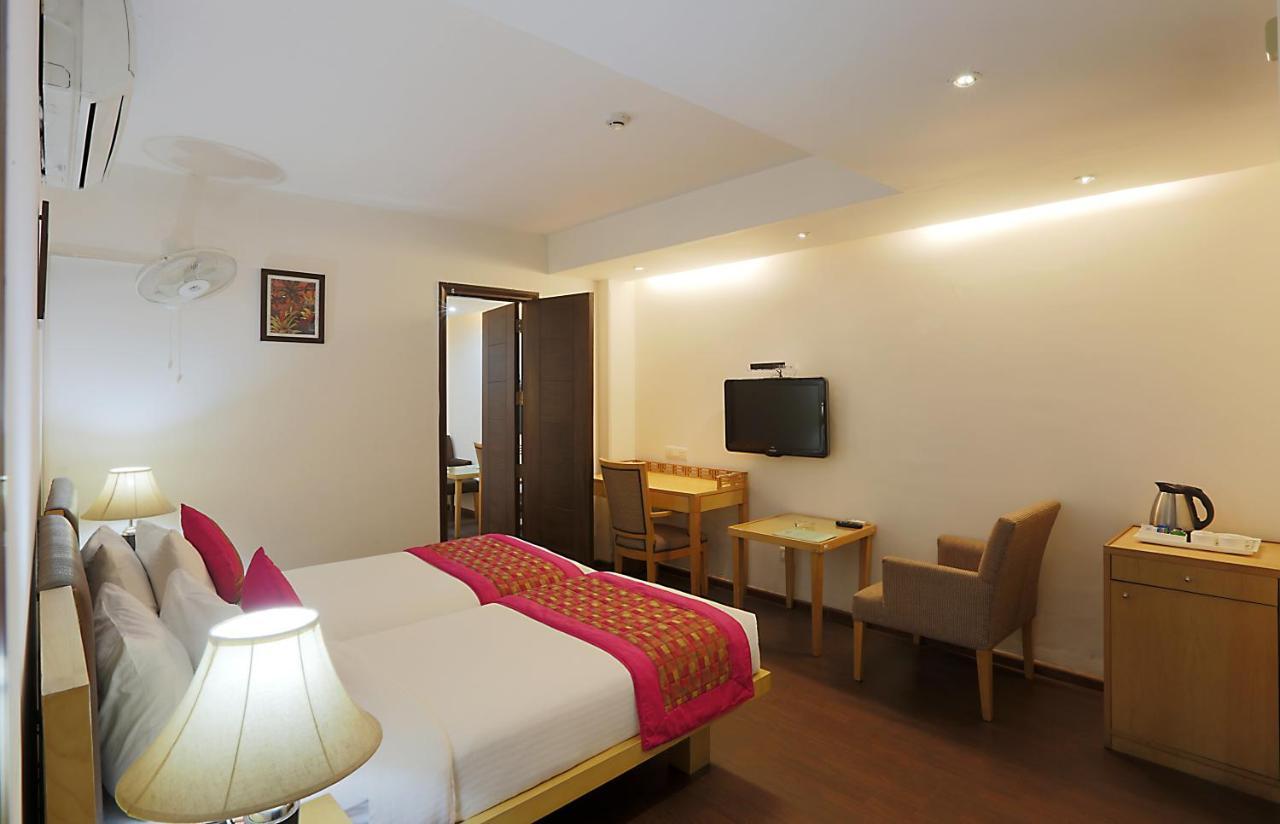 Hotel Arch Plaza - Near Yashobhoomi Convention Centre Dwarka Нью-Делі Екстер'єр фото