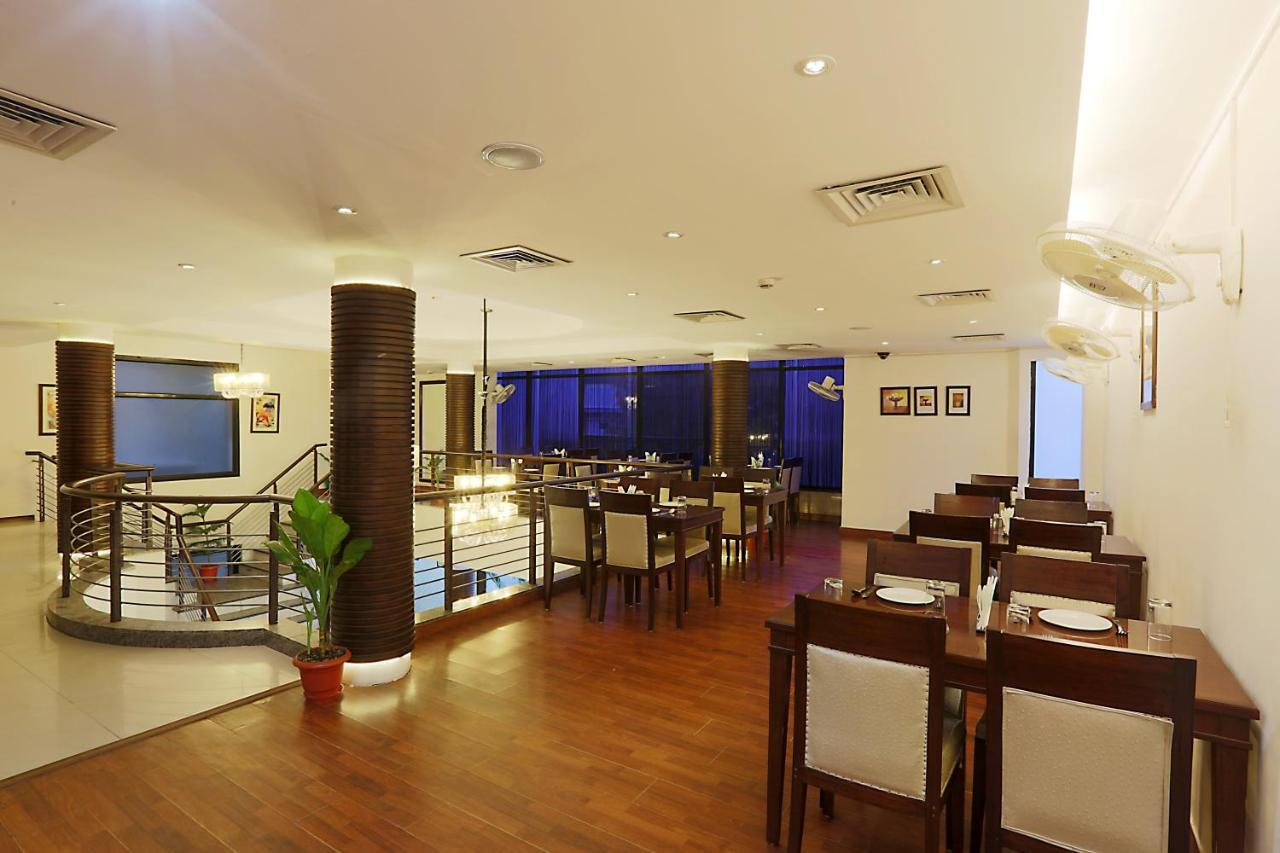 Hotel Arch Plaza - Near Yashobhoomi Convention Centre Dwarka Нью-Делі Екстер'єр фото