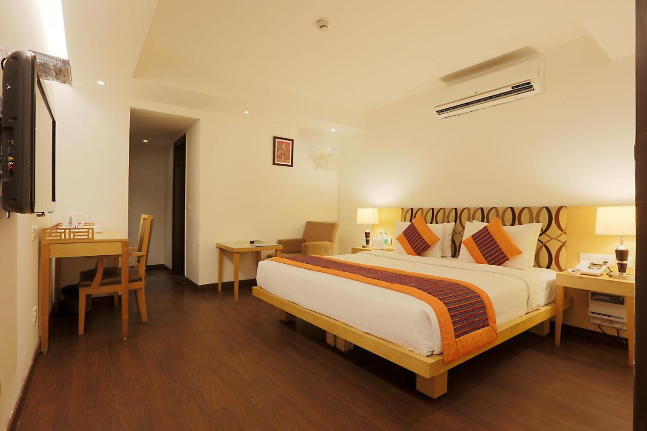 Hotel Arch Plaza - Near Yashobhoomi Convention Centre Dwarka Нью-Делі Екстер'єр фото
